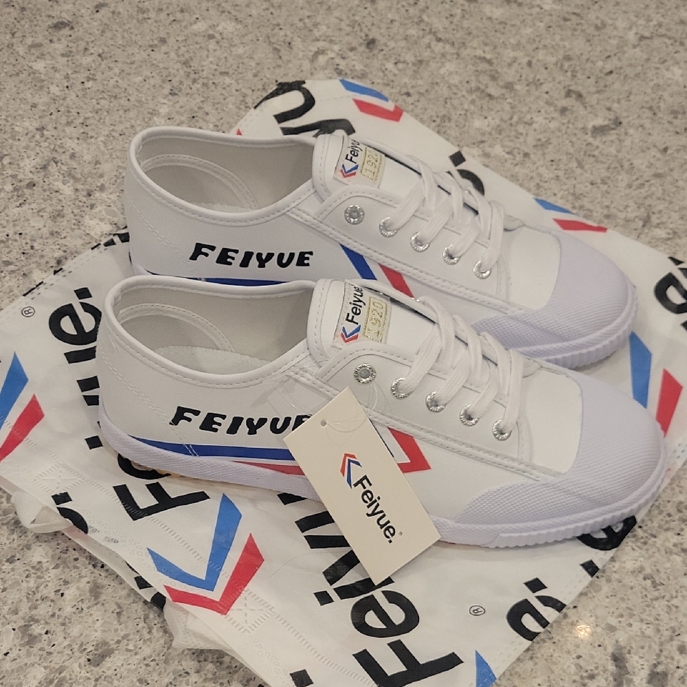 Feiyue Classic White Sneakers with Blue and Red Details 9Men/11 Women. NWT